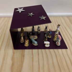 Aubergine (PM) / Santons Sibylle Fille